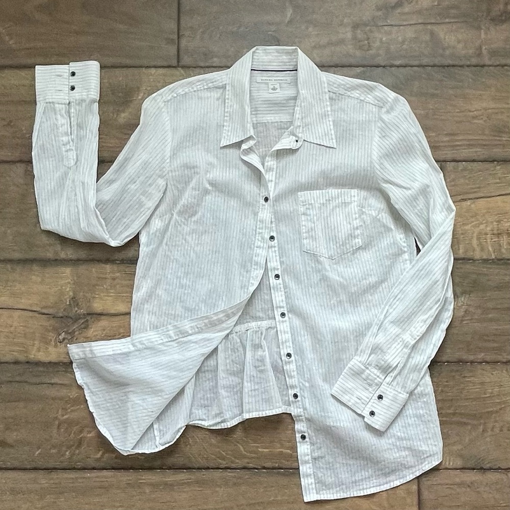 Banana Republic•Light Gray Striped Shirt